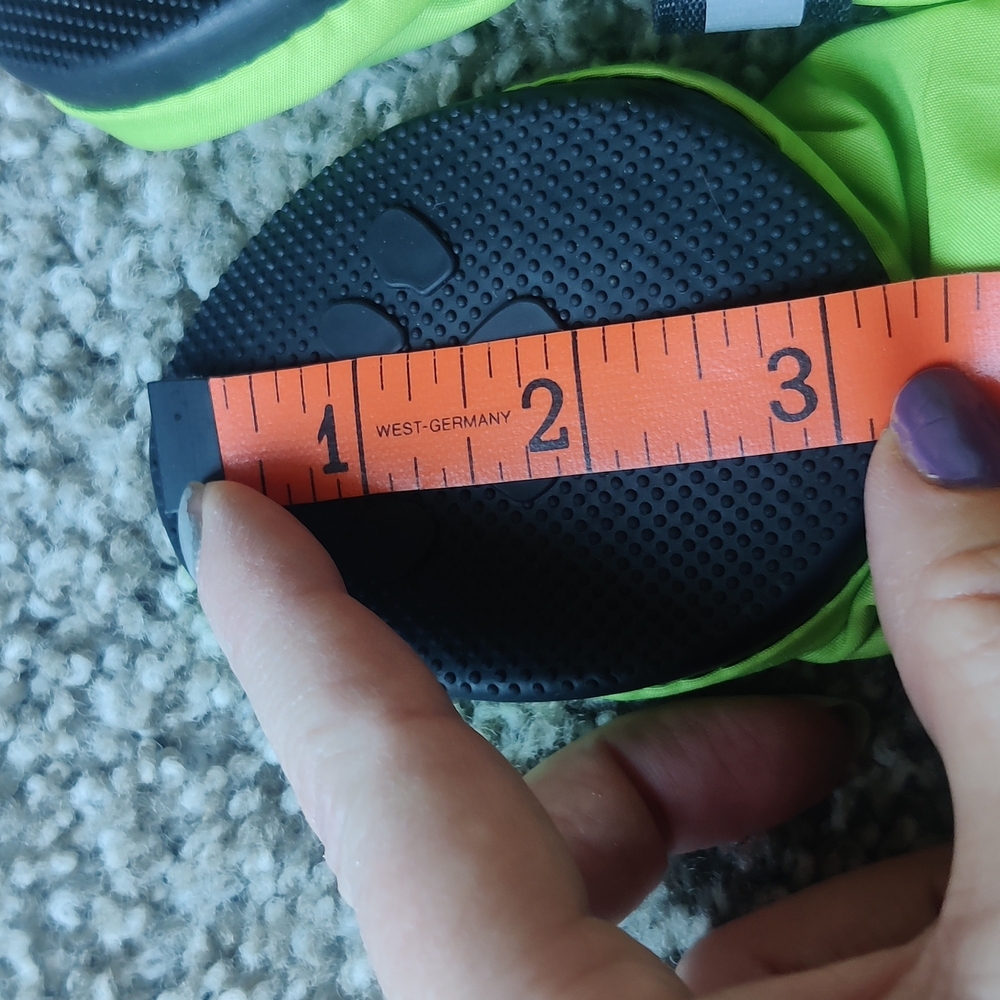 ⭐3 For $21⭐ Top Paw Outdoor Dog Boots in Green Large - Picture 3 of 4